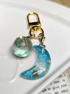 三日月とヨーヨーのチャーム♡