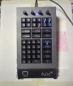 Item thumbnail for item c8f2d920-f450-40a7-adae-f2faa15e616c