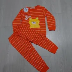 パジャマ　オレンジ