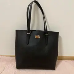 Item thumbnail for item f52ccddc-5c55-43b5-90ac-1fb7eff3229d