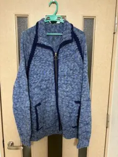 Item thumbnail for item ba80cd5f-5dff-4b03-bd8c-11878a77301a