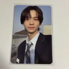 TWS kpopmerch shopee トレカ 制服 シニュ