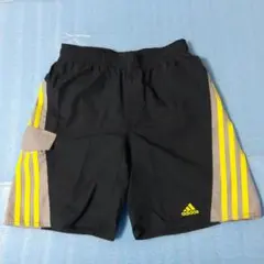 adidas 　海水パンツ　150