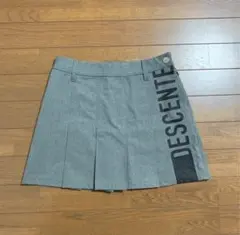 新品 デサントゴルフ プリーツスカート