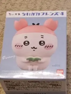 ちいかわフレンズ4 ちいかわ　古本屋　カニちゃん