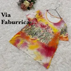 【ヴィア ファブリカ】Via Faburrica 花柄Tシャツ ラインストーン