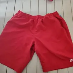 ヨネックス 赤 ショートパンツ