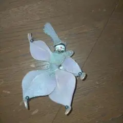 ハンドメイドブローチ