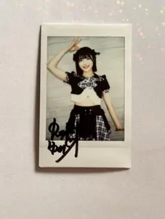 【1点限り】虹村ゆみ　イベント限定　直筆サイン入りチェキ②
