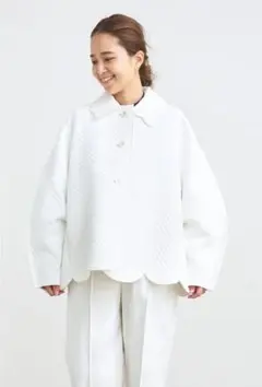 yori shirocon もくもくジャガードジャケット38 新品未使用 yori【shirocon 】もくもくキルトジャケット 試着なし 38 新品