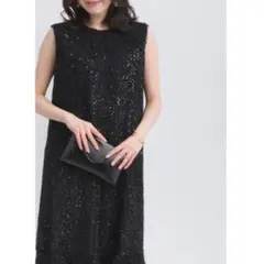 【新品・未使用】PICCIN＊スパンコールフェザーワンピース＊ブラック