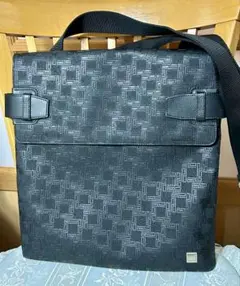 Item thumbnail for item 30f1ca0a-517a-434e-8a82-408229636069