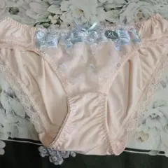 Item thumbnail for item 26aab25b-ca0e-4045-8bb7-363ed2b31498