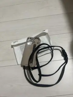 ajew iPhone13pro ベージュ