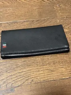 ブラックレザー 長財布 カードポケット6つ