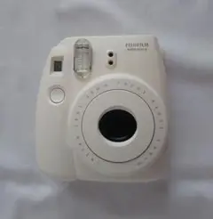 instax FUJIFILM チェキ mini8 mini 富士フィルム　白