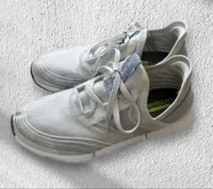 Reebok グレー スニーカーサイズ表記24.5ですが着用感23.5のスニーカ