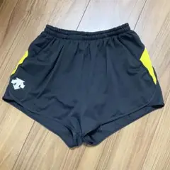 DESCENTE　陸上 ハーフパンツ ショートパンツ Mサイズ　レディース