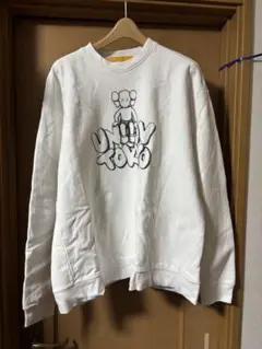 kaws union トレーナー
