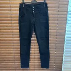 Item thumbnail for item 4ef253fd-5a10-4ea6-84bd-24d92adb5304