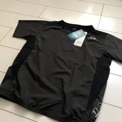 新品￥5,500オークリーOAKLEY 撥水UVジュニアプルオーバー【１４０】