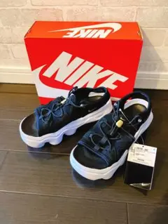 【新品タグ付き】Nike ナイキ エアマックスココ サンダル24 厚底 黒白