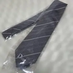 ChristianDiorディオール新品ネクタイ グレー系ストライプ