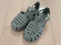 【新品未使用品】igor キッズサンダル