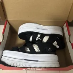 Item thumbnail for item ba8c2413-bc8f-4ec4-8a09-fd4a327bb043