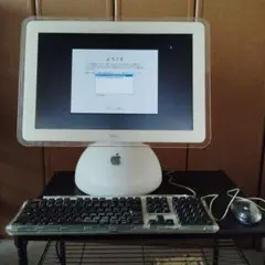 美品　20インチiMac G4 1.25GHzとキーボードとスピーカーのセット 美品 20インチiMac G4 1.25GHzとキーボードとスピーカーのセット