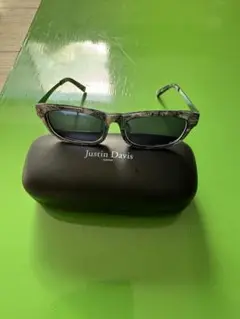 美品◆JUSTIN DAVIS×キムヒョンジュン◆サングラス◆27,500円◆ 2025年最新】Justin Davis サングラスの人気アイテム - メルカリ