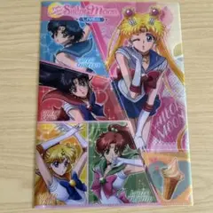 【新品】セーラームーンクリアファイル