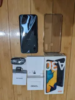 Samsung Galaxy A30 本体 + 付属品