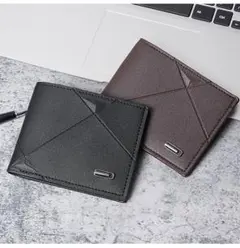 【残りわずか】二つ折り財布　カードケース　カジュアル　ブラック　コンパクト