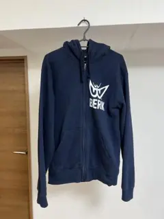 BERIK ベリック　ジップパーカー　美品