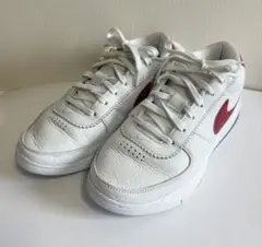 Item thumbnail for item b97b764d-5670-40c2-8157-8706823e160e