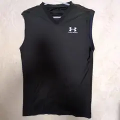 Under Armour 黒 ノースリーブ アンダーシャツ　LG