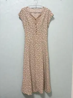 花柄Vネックロングワンピース 半袖 ベージュ