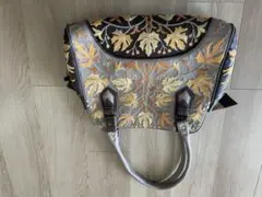 カシミール刺繍のトートバッグ
