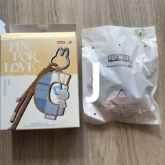 ラブブ LABUBU PIN FOR LOVE アルファベット J