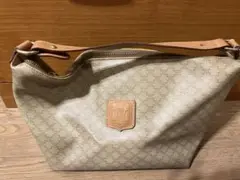 お値下げしました セリーヌ マカダム柄
