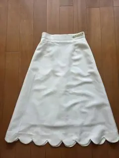 再値下げ！hue day to evening 新品☆未使用　スカラップスカート
