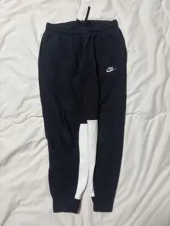 NIKEスウェットズボン Mサイズ