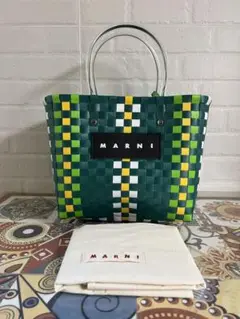 MARNI フラワーカフェ ピクニックバッグ