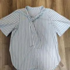 半袖ブラウス Sサイズ