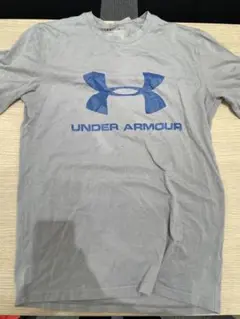 Under Armour グレー Tシャツ S/M