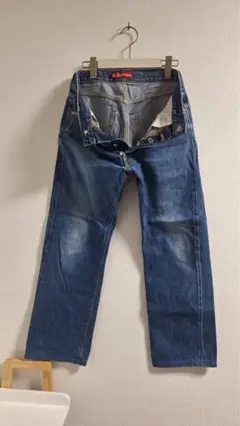 Item thumbnail for item 49406d60-720a-477f-b0b5-106f083871c4