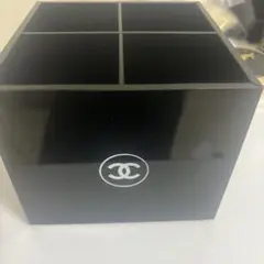 CHANEL ブラシスタンド　新品未使用　箱付き シャネル Chanel ブラシ スタンド 新品、未使用 - メルカリ