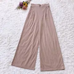 CHILLE　チル　ニット素材　ワイドパンツ　スラックス　後ろゴム　ベージュ　Ｆ