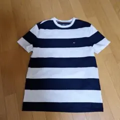 TOMMY HILFIGER ストライプ Tシャツ
